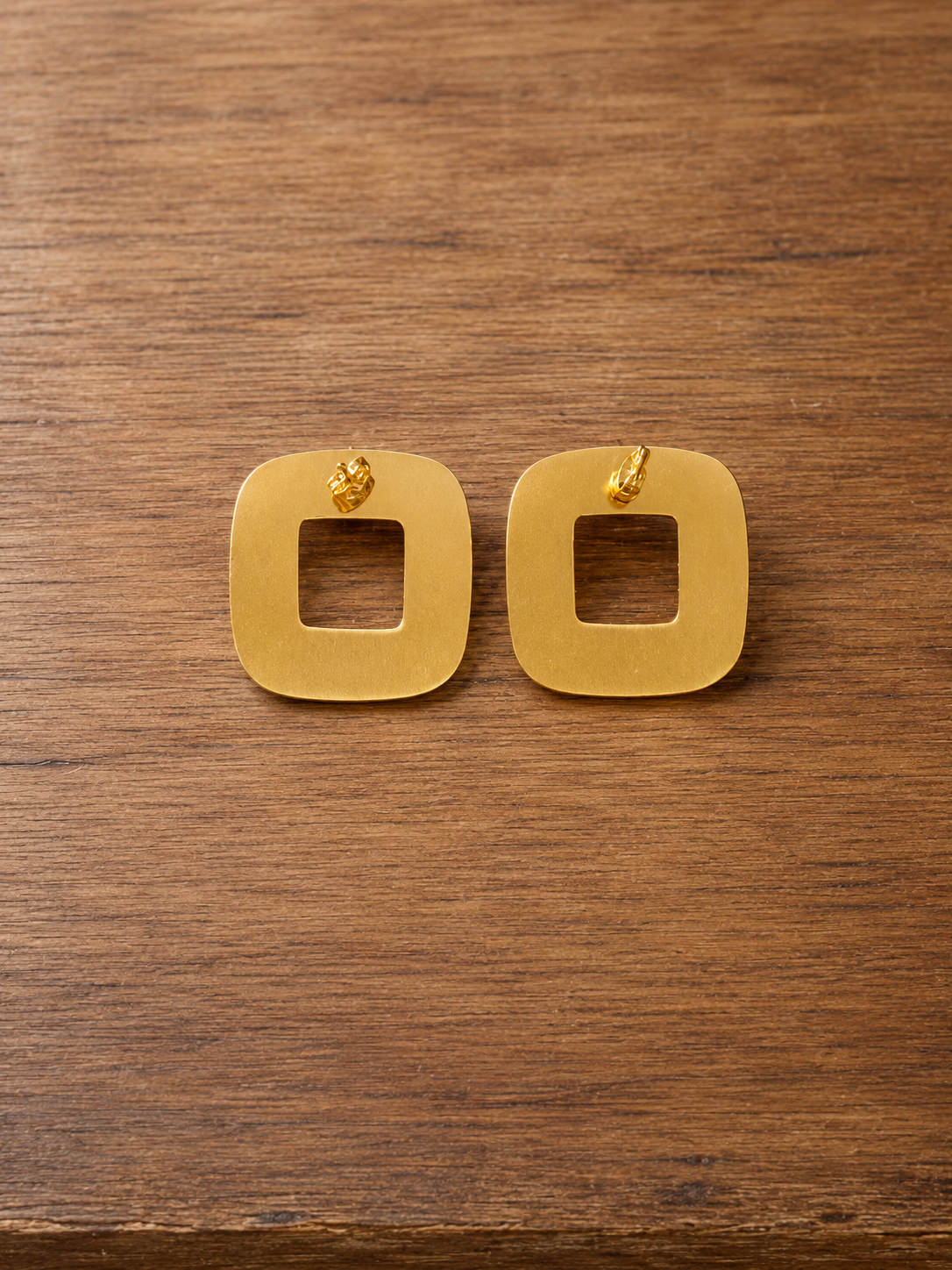 Minimalist Matte Gold Square Stud Earrings, Geometric Hollow Square Earrings, Modern Gold Studs, Everyday Jewelry Gift for Women