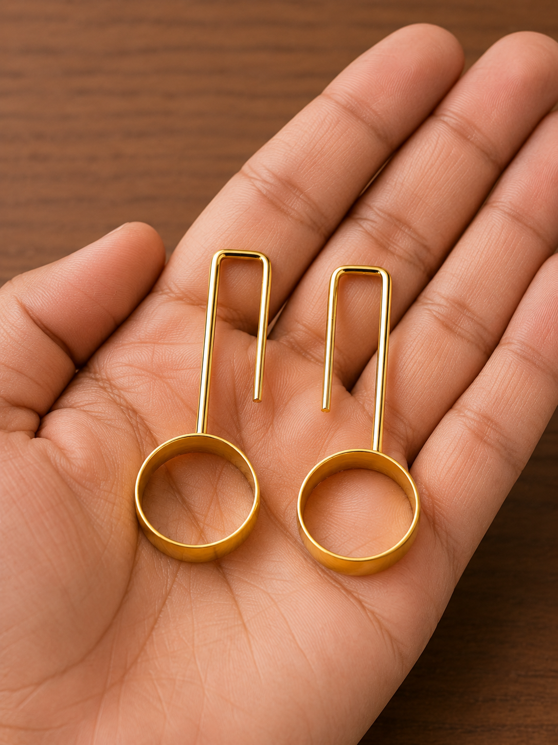 Minimalist Gold Circle Drop Earrings, Geometric Threader Earrings, Modern Dangle Earrings, Lightweight Statement Jewelry, Handmade Gift for Her