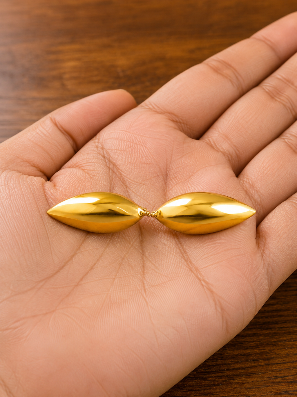 Minimalist Yellow Gold Threader Earrings, Long Curved Dangle Earrings, Modern Gold Drop Earrings, Lightweight Handmade Jewelry, Gift for Her