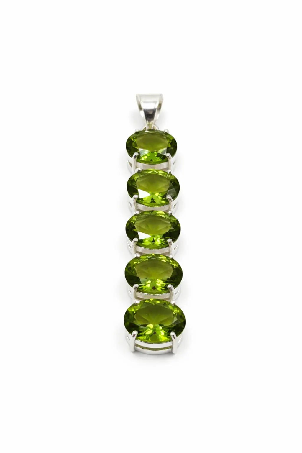 "Handcrafted 925 Silver Statement Pendant – Elegant Five-Stone Oval Green Gemstone Necklace"