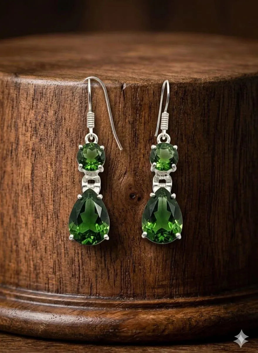 Handcrafted 925 Sterling Silver Drop Earrings with Deep Green Gemstones – Elegant Luxury Jewelry